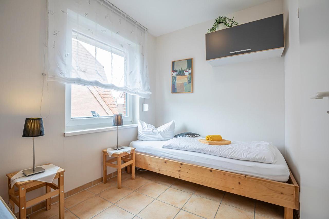 Nordic Hus Buesum Apartment Exterior photo